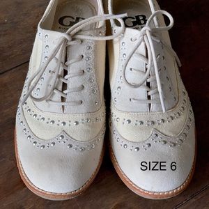 Gianni Bini lace ups / Size 6